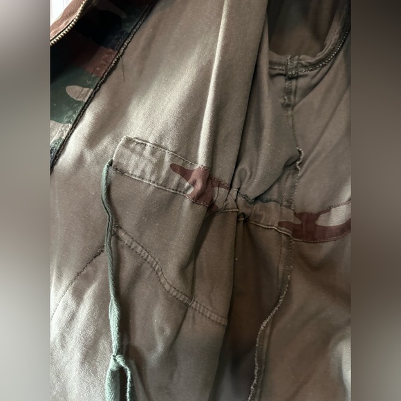 Plus Camouflage Hooded Women's Jacket - Picture 4 of 6